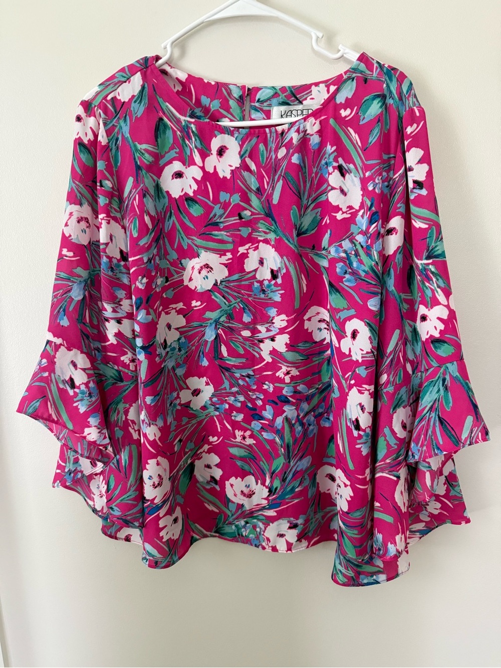 Kasper Pink Floral Blouse, 3/4 Bell Sleeves, XL, EUC